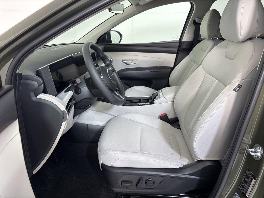 Thumbnail: 2026 Hyundai Tucson - 13