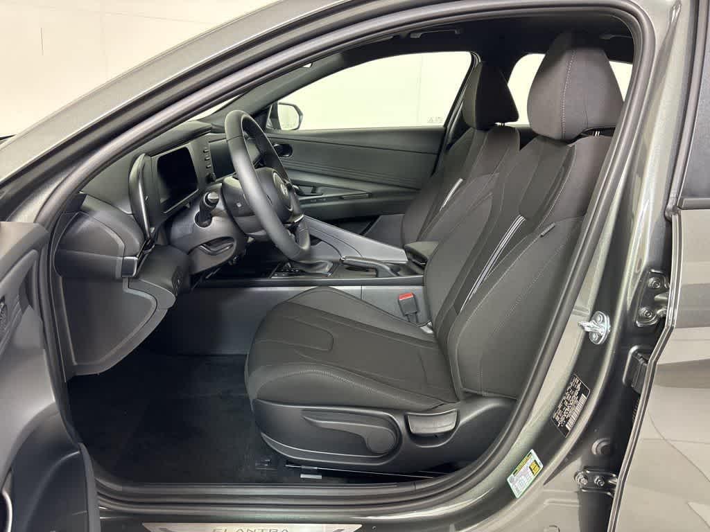 Thumbnail: 2026 Hyundai Elantra - 14