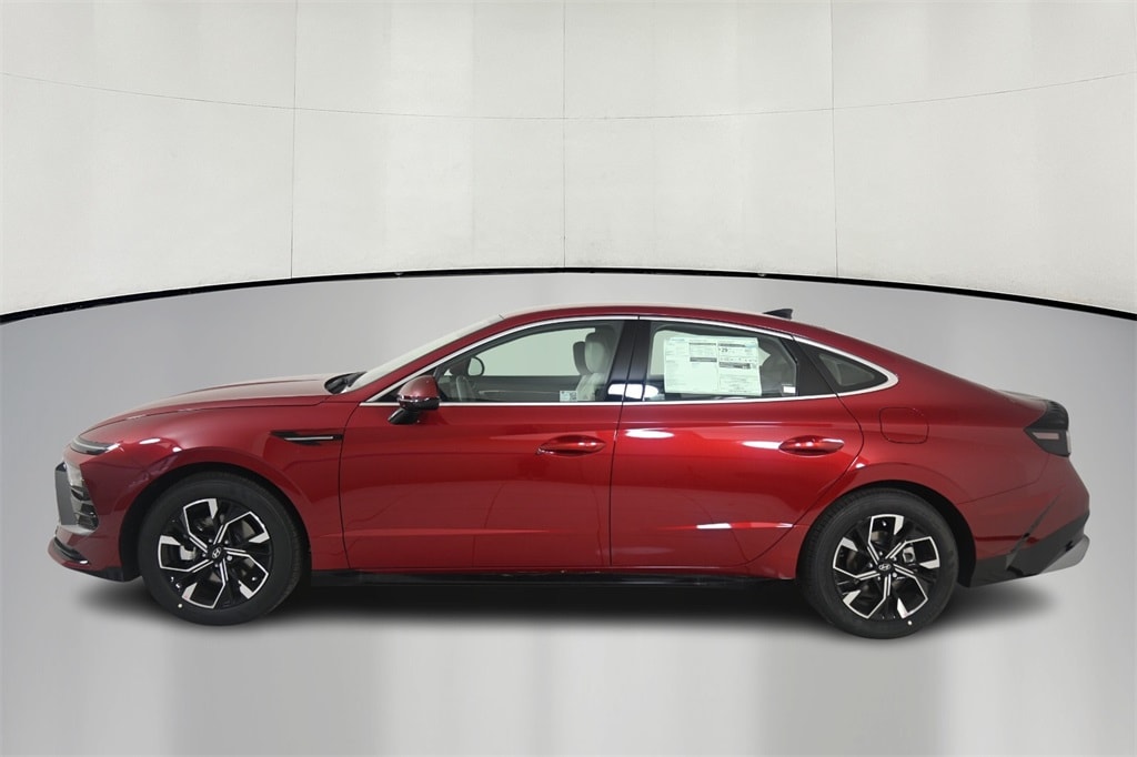 Thumbnail: 2025 Hyundai Sonata - 4