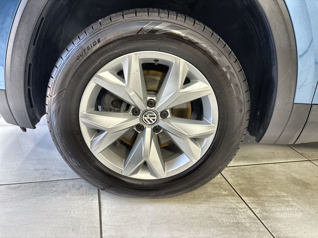 Thumbnail: 2019 Volkswagen Atlas - 18