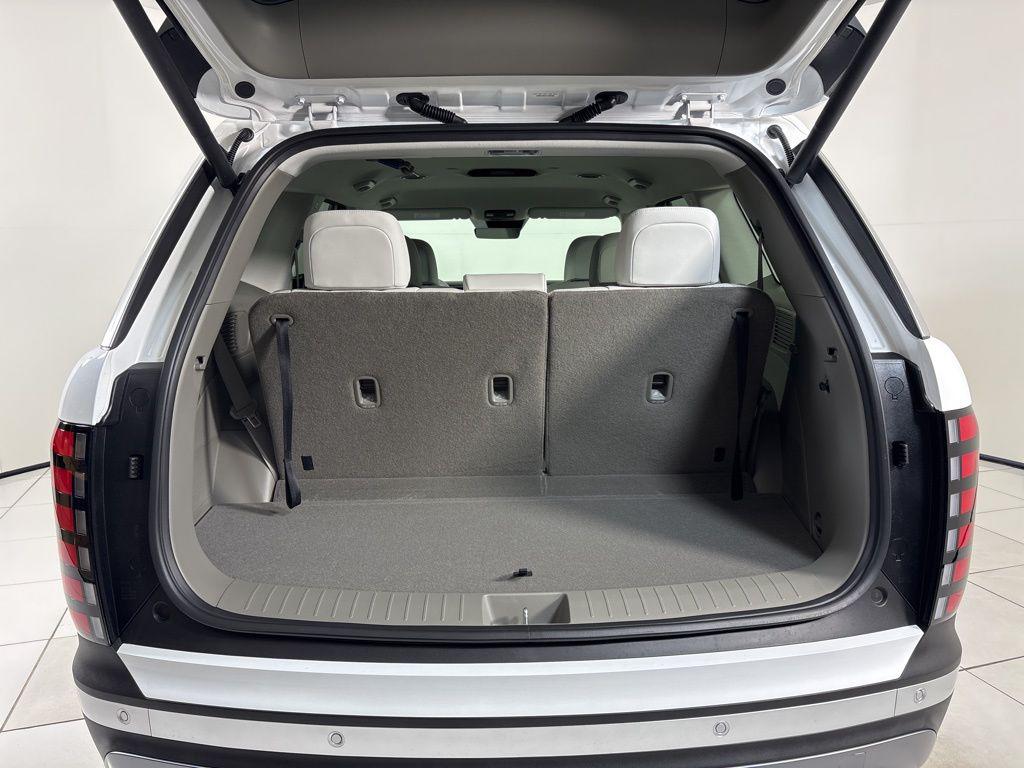 Thumbnail: 2026 Hyundai Palisade - 28