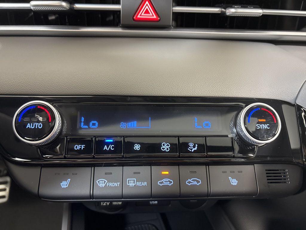 Thumbnail: 2026 Hyundai Elantra - 32