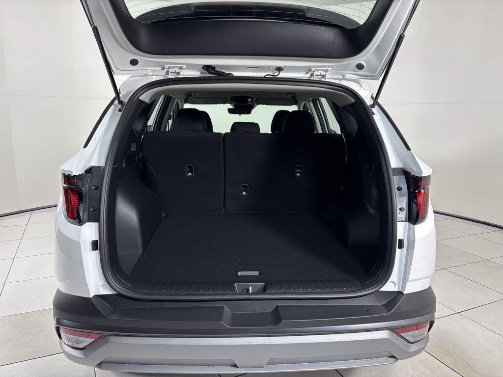 Thumbnail: 2026 Hyundai Tucson - 23