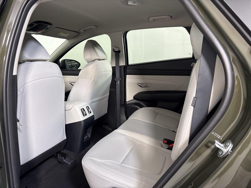 Thumbnail: 2026 Hyundai Tucson - 17