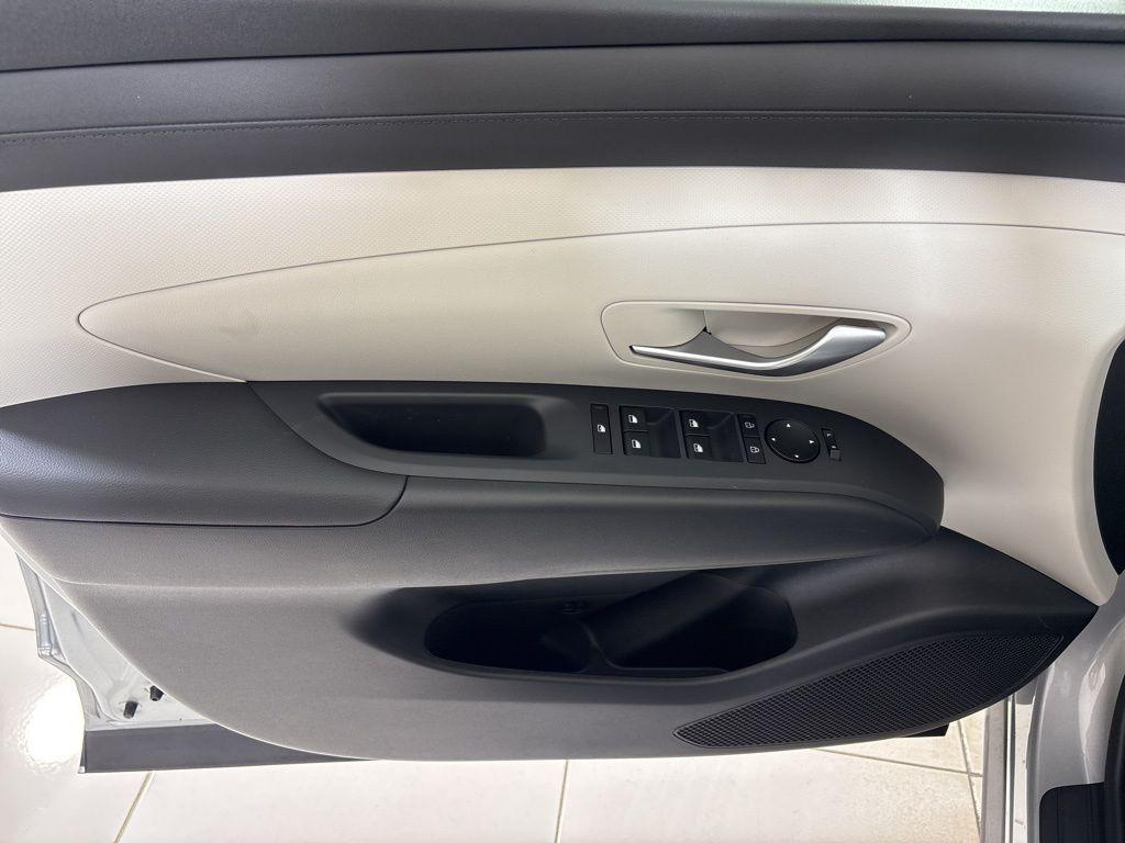 Thumbnail: 2026 Hyundai Tucson - 16