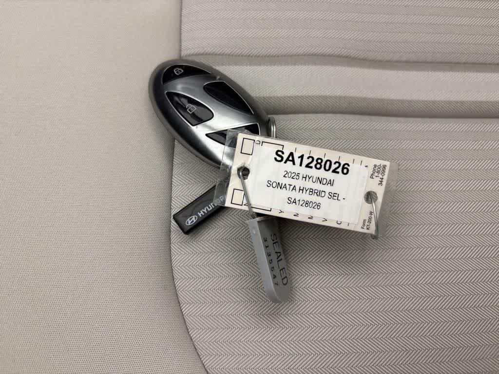 Thumbnail: 2025 Hyundai Sonata - 27