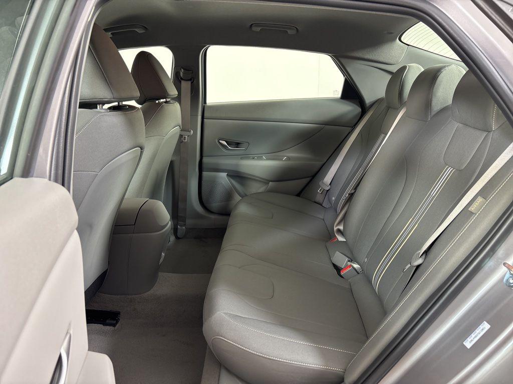 Thumbnail: 2026 Hyundai Elantra - 18