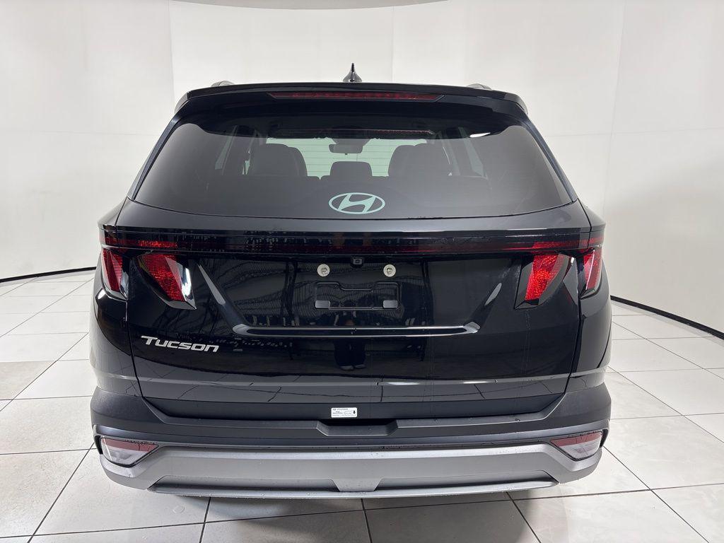 Thumbnail: 2026 Hyundai Tucson - 4