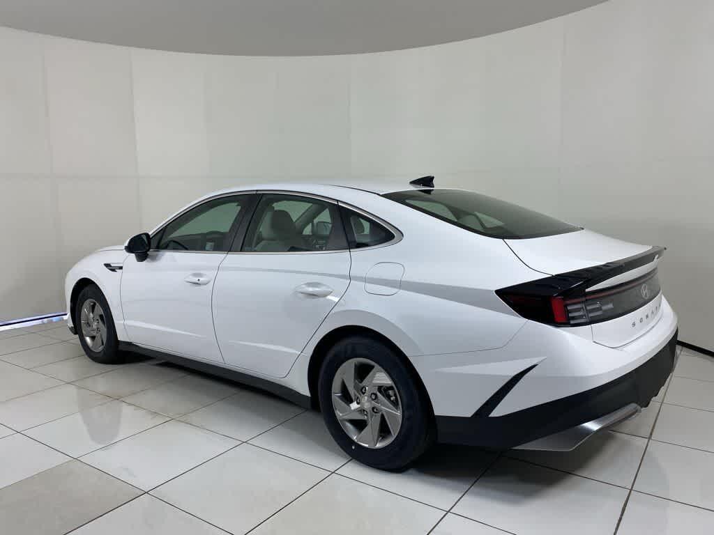 New 2025 Hyundai Sonata SE Sedan