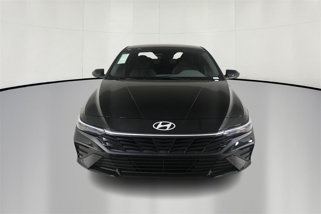 Thumbnail: 2025 Hyundai Elantra - 2