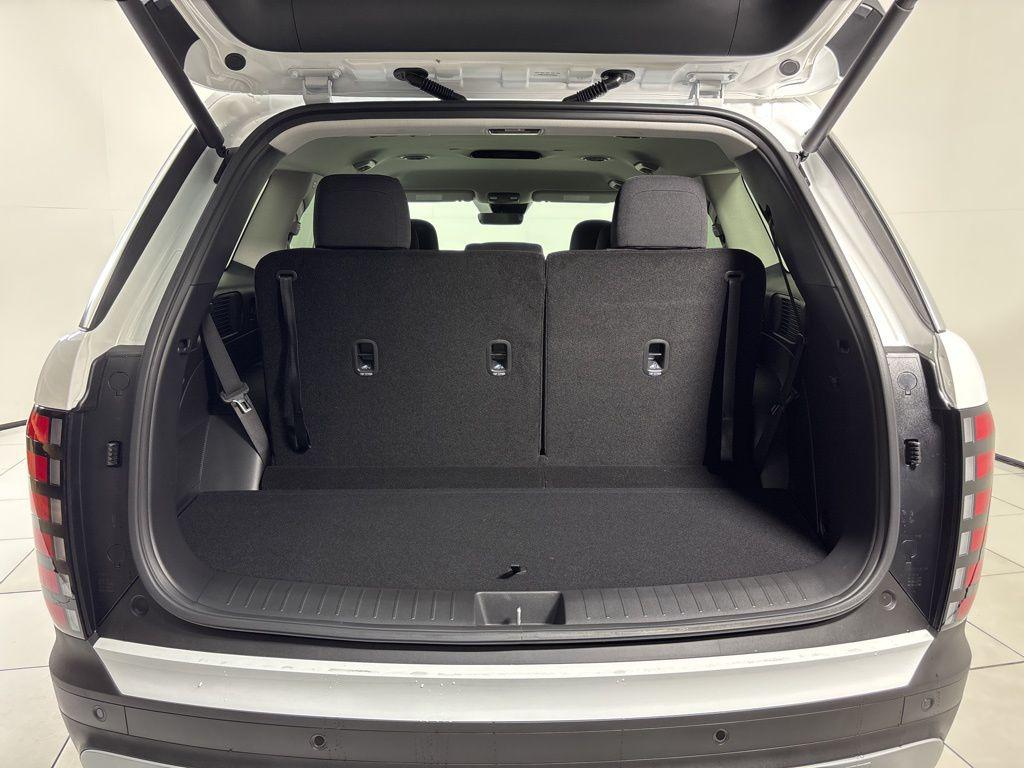 Thumbnail: 2026 Hyundai Palisade - 26