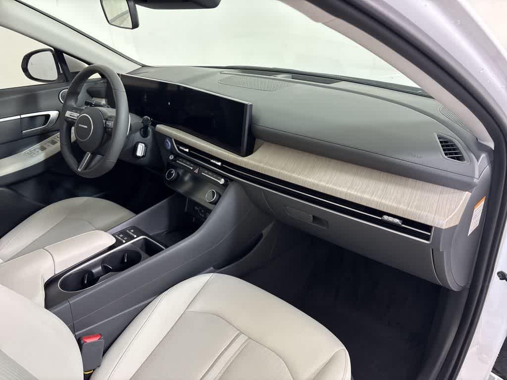 Thumbnail: 2025 Hyundai Sonata - 13