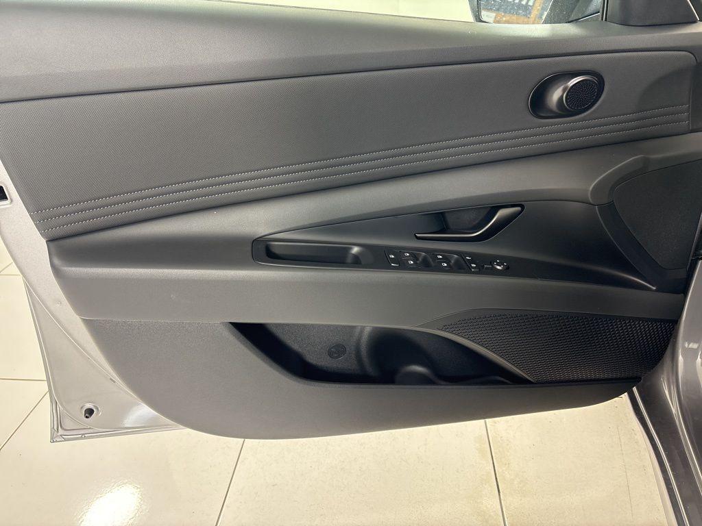 Thumbnail: 2026 Hyundai Elantra - 16