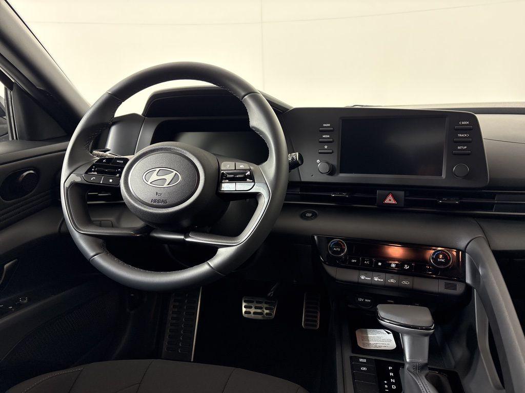 Thumbnail: 2026 Hyundai Elantra - 21