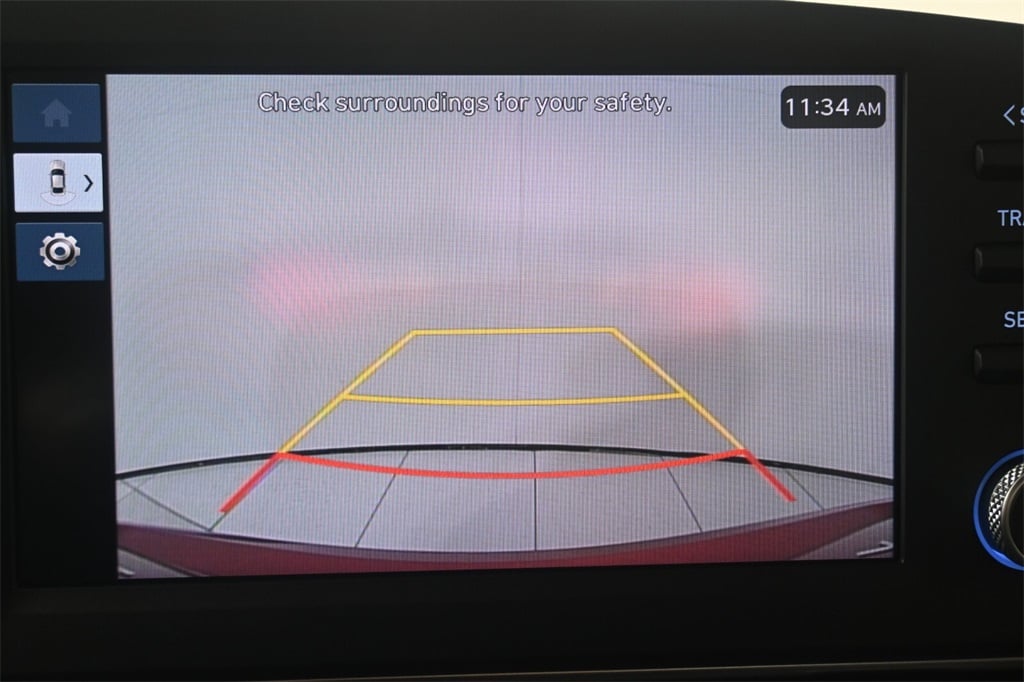 Thumbnail: 2025 Hyundai Elantra - 19