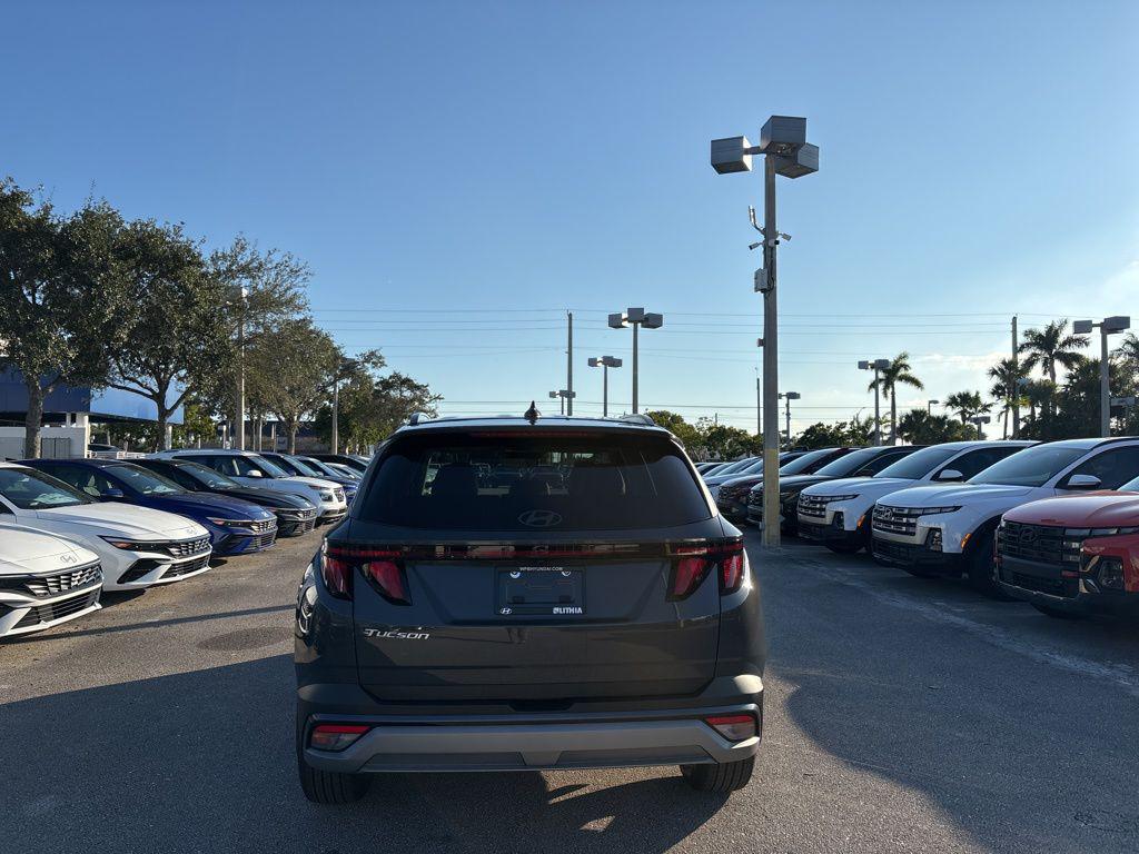 Thumbnail: 2026 Hyundai Tucson - 4