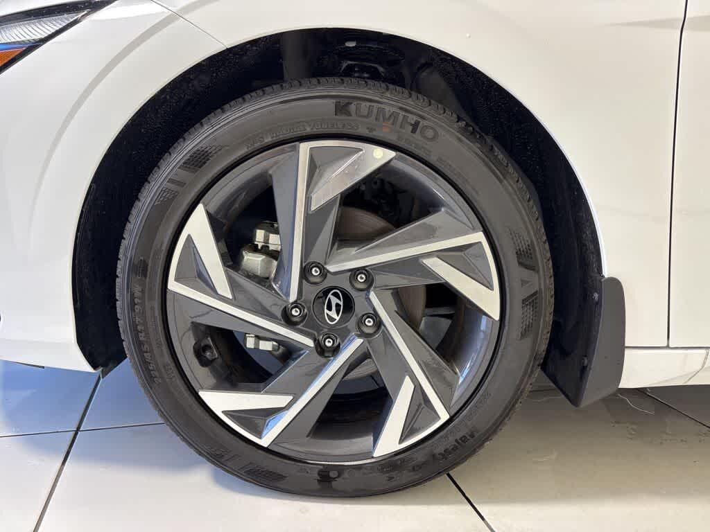 Thumbnail: 2025 Hyundai Elantra - 9