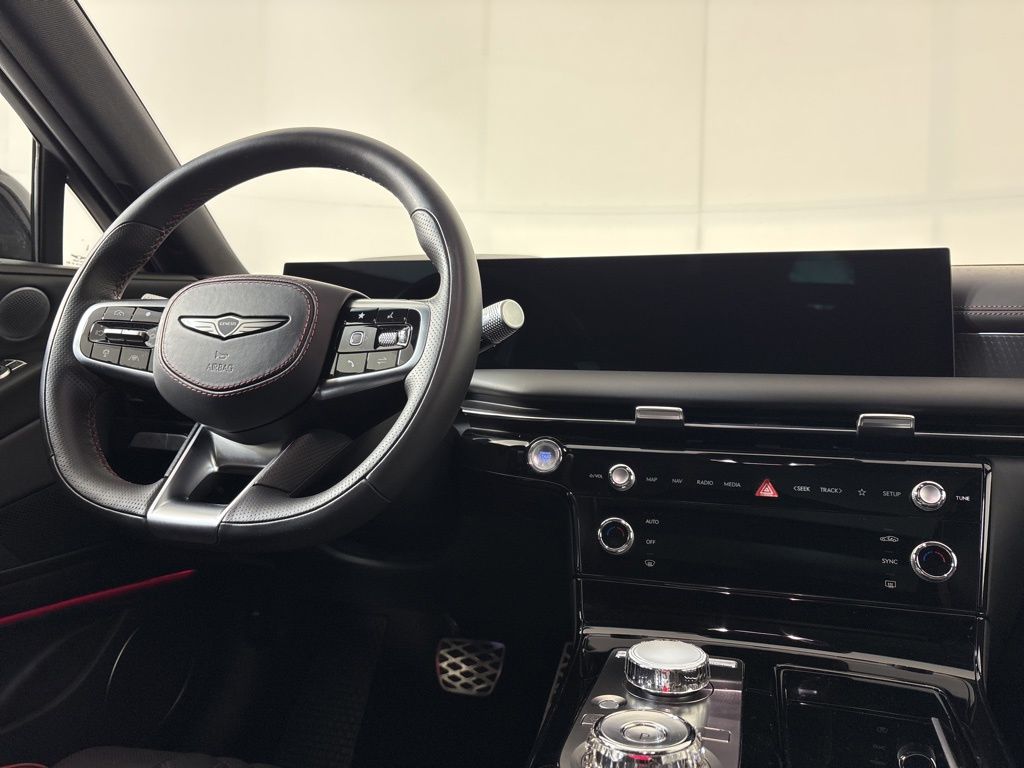 Thumbnail: 2025 Genesis G80 - 23