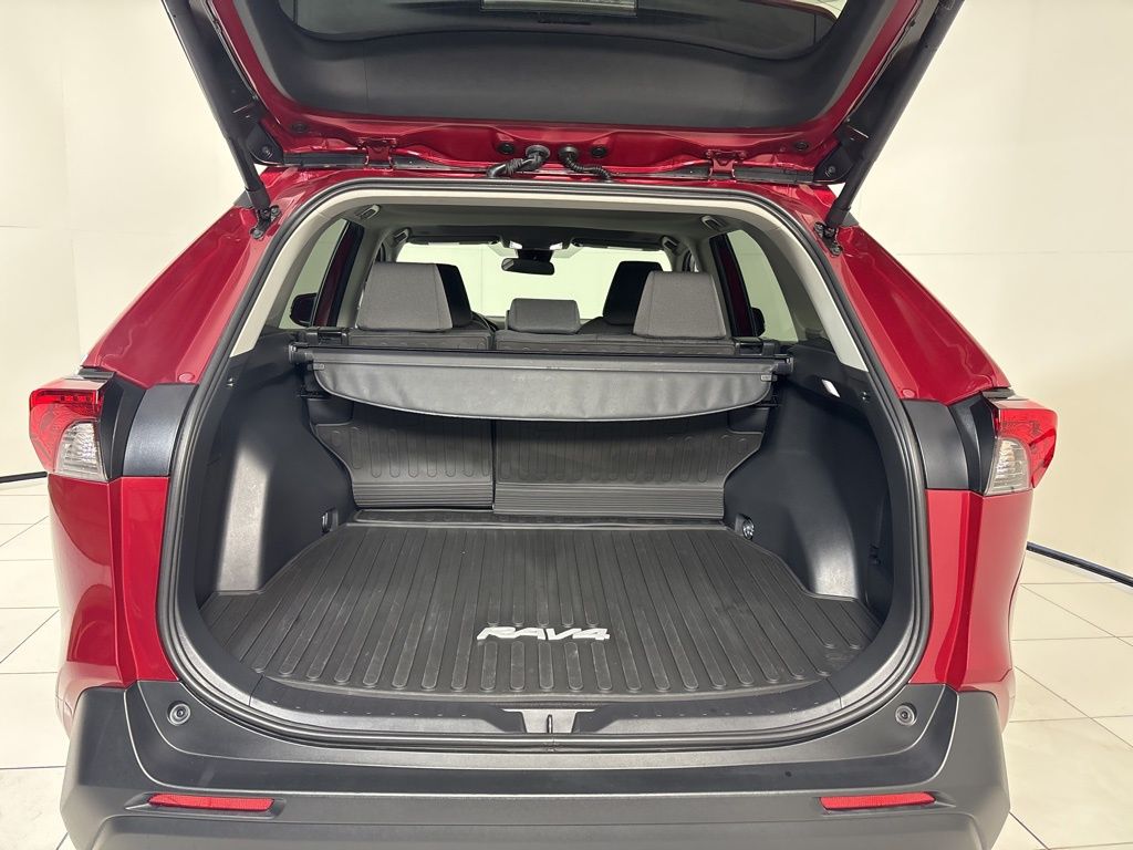 Thumbnail: 2024 Toyota RAV4 - 23