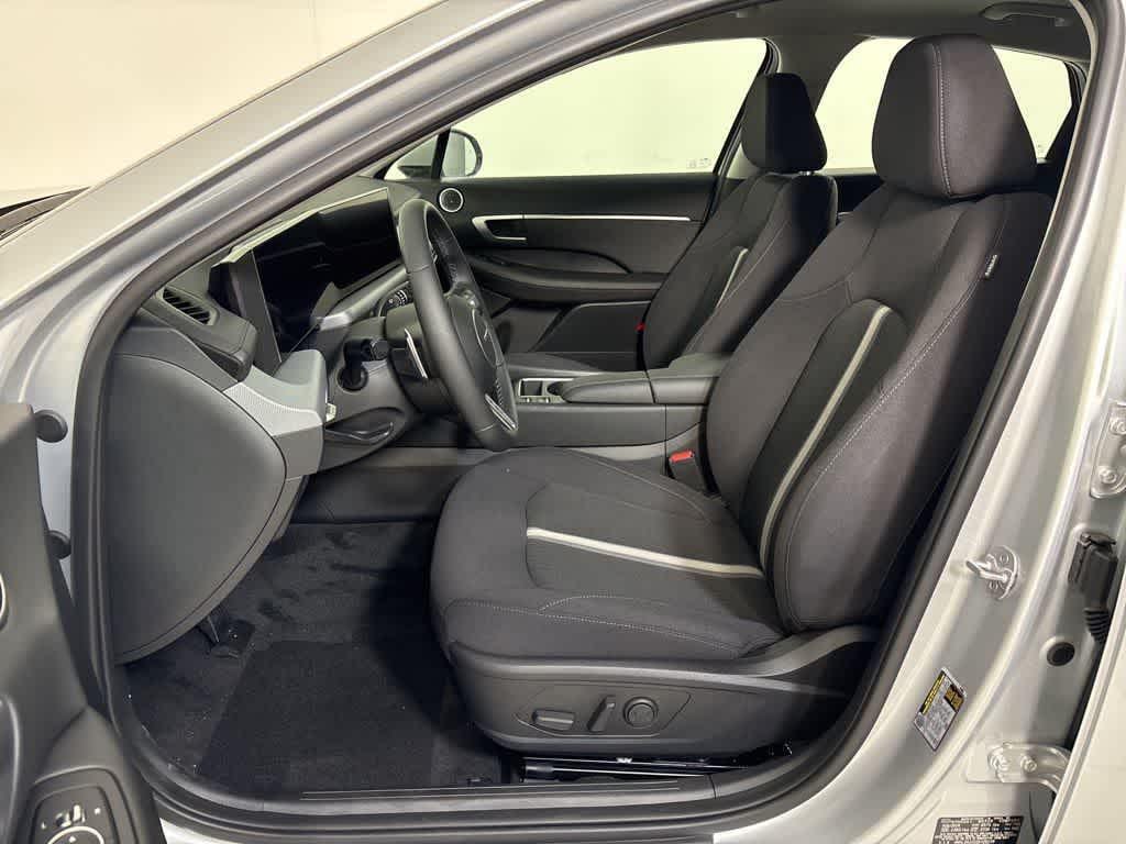 Thumbnail: 2025 Hyundai Sonata - 14