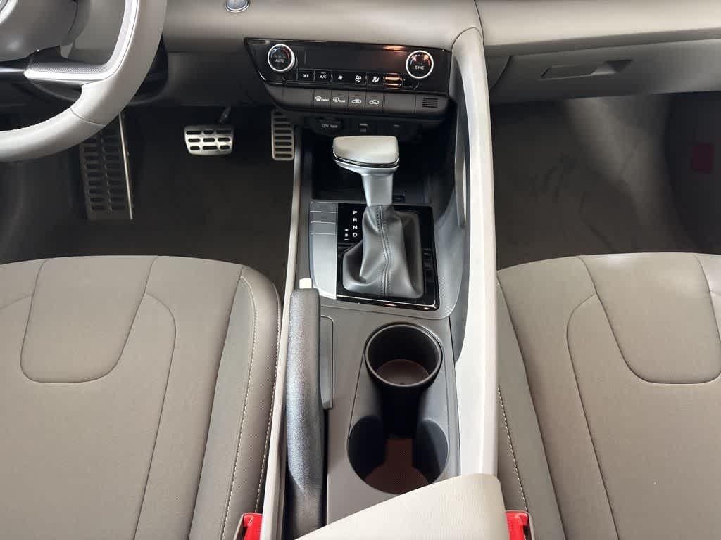 Thumbnail: 2026 Hyundai Elantra - 22