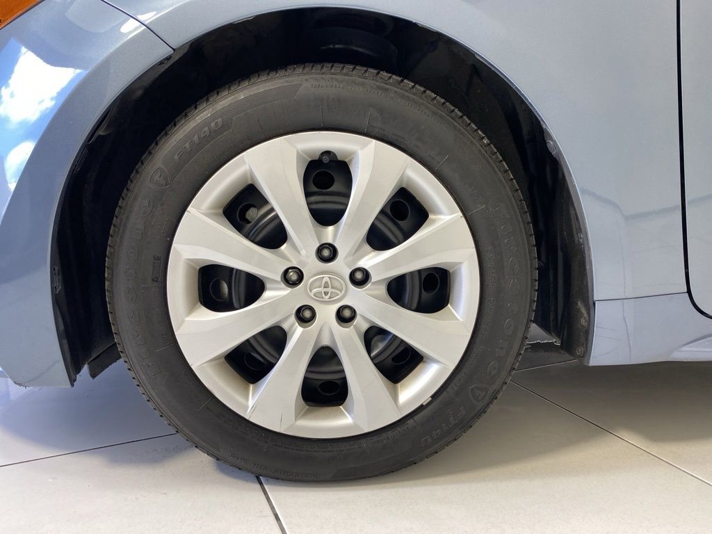 Thumbnail: 2024 Toyota Corolla - 9