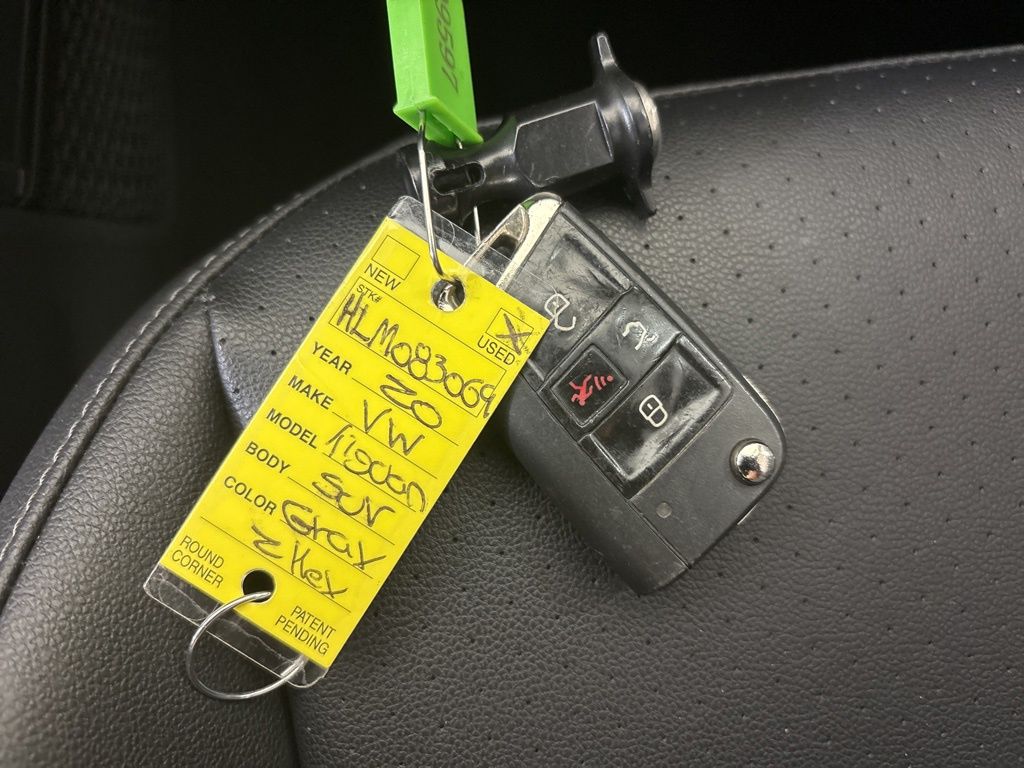 Thumbnail: 2020 Volkswagen Tiguan - 34