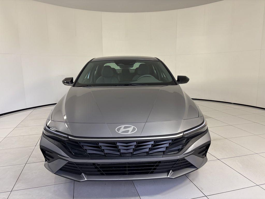 Thumbnail: 2026 Hyundai Elantra - 8