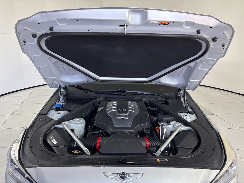 Thumbnail: 2017 Genesis G90 - 11