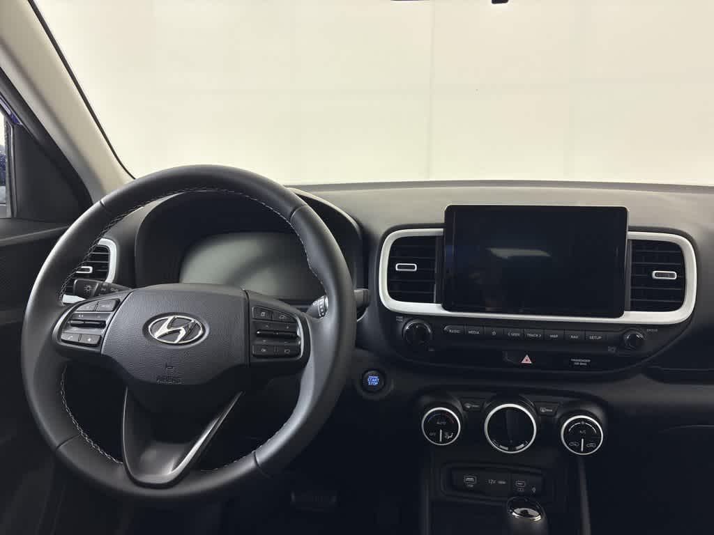 Thumbnail: 2025 Hyundai Venue - 21