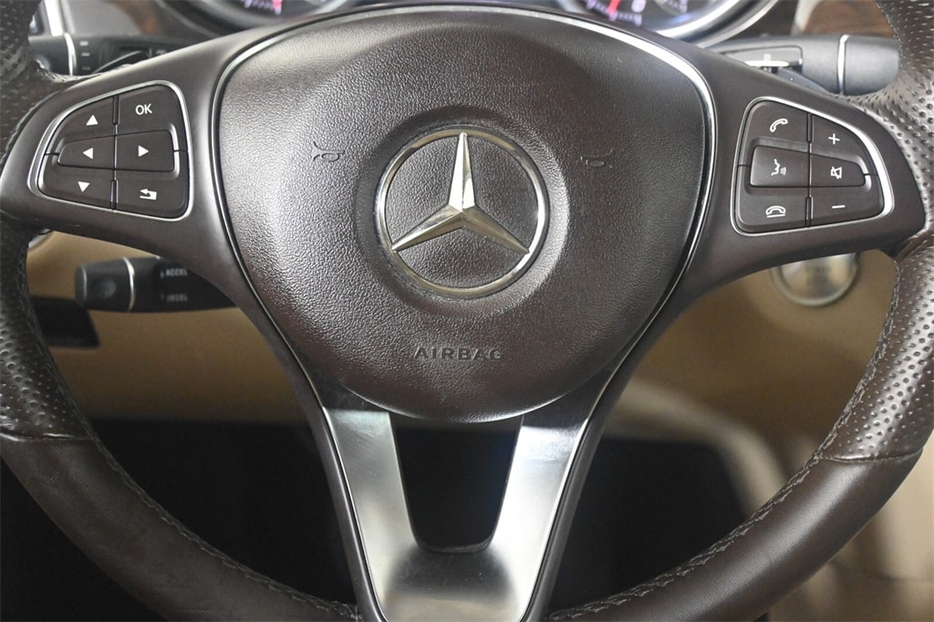 Thumbnail: 2018 Mercedes-Benz GLE - 15