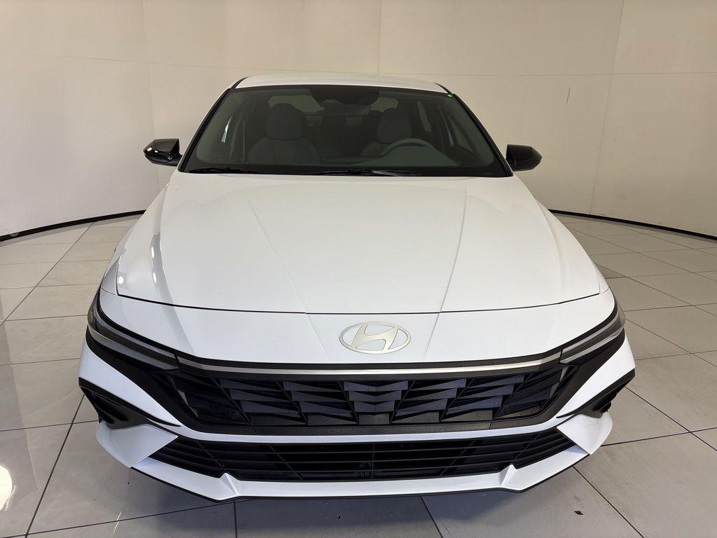 Thumbnail: 2026 Hyundai Elantra - 8