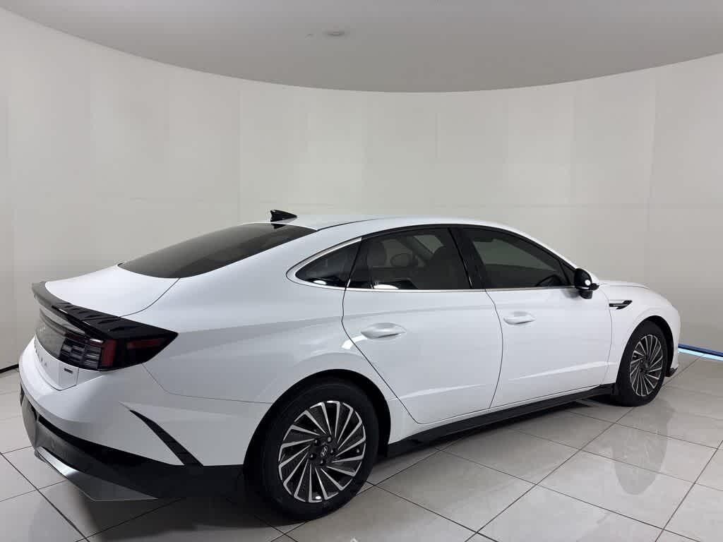 Thumbnail: 2025 Hyundai Sonata - 27