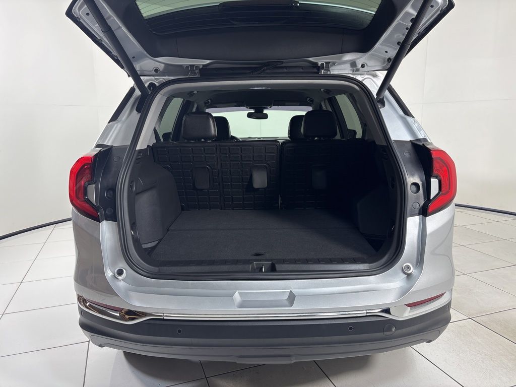 Thumbnail: 2021 GMC Terrain - 23