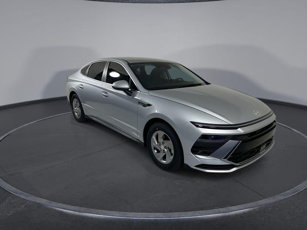 New 2026 Hyundai Sonata SE Sedan
