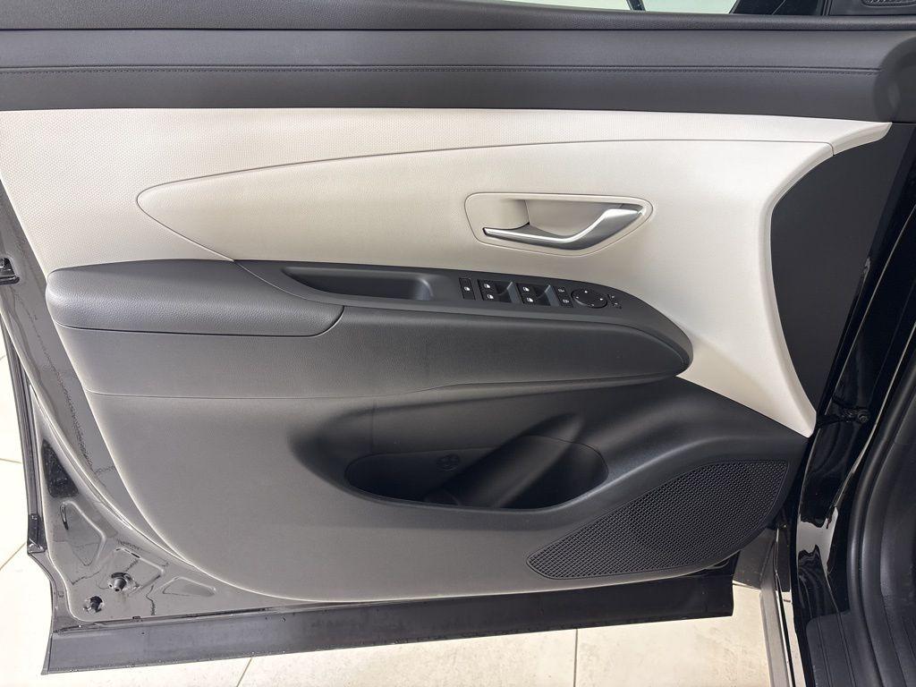 Thumbnail: 2026 Hyundai Tucson - 16