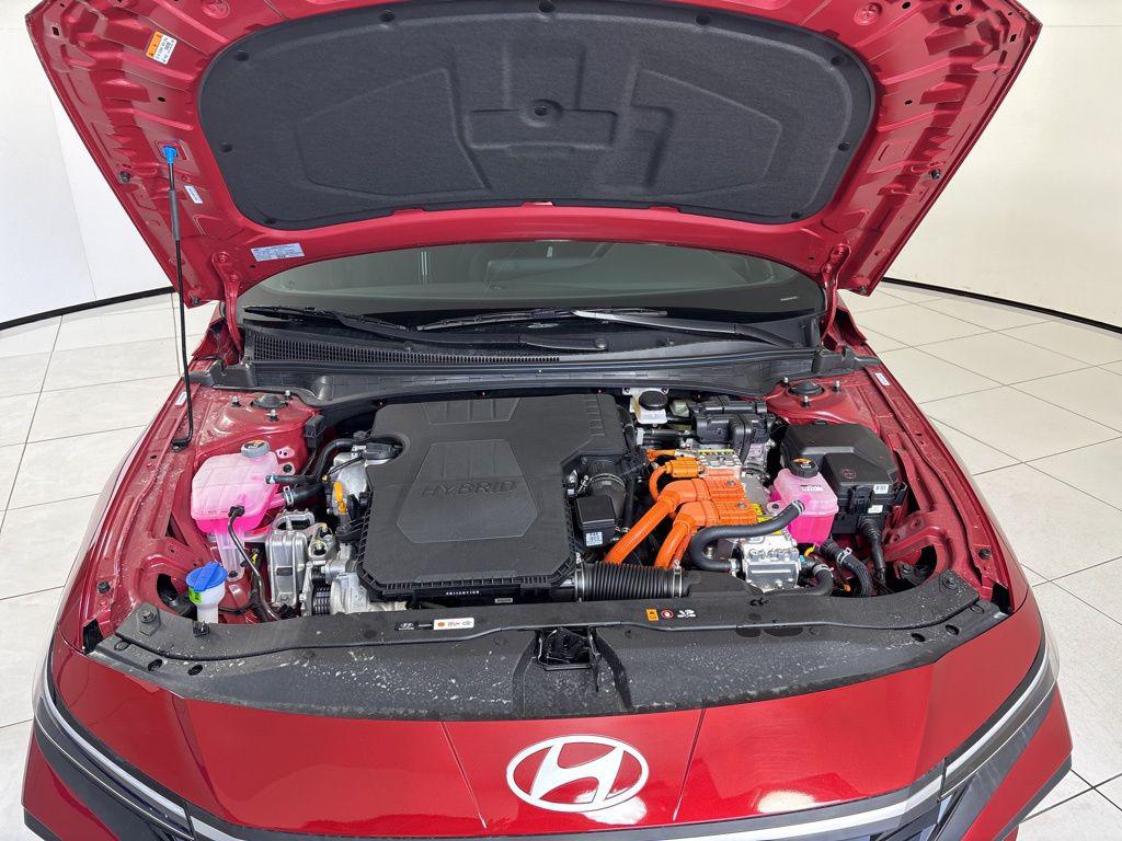 Thumbnail: 2025 Hyundai Elantra - 11