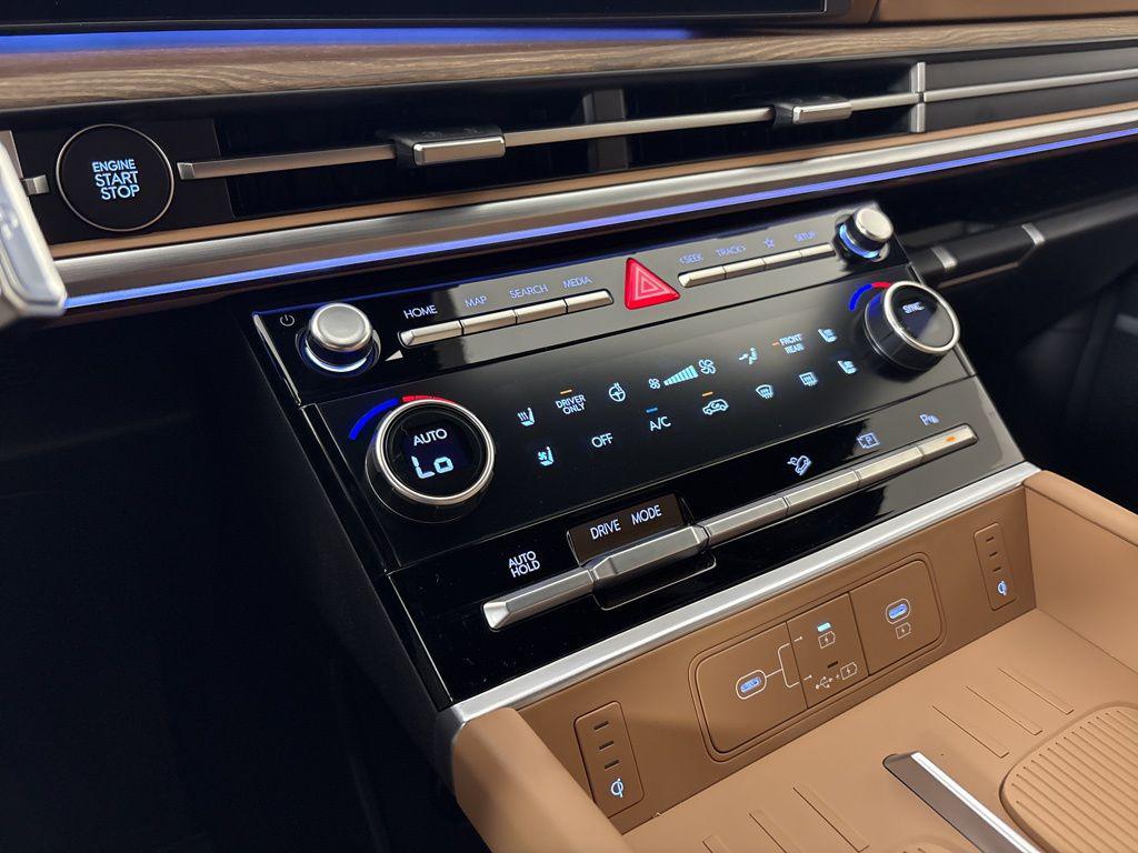 Thumbnail: 2026 Hyundai Santa Fe - 33