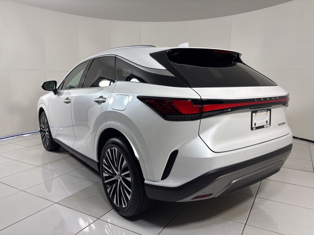 Thumbnail: 2024 Lexus RX - 3