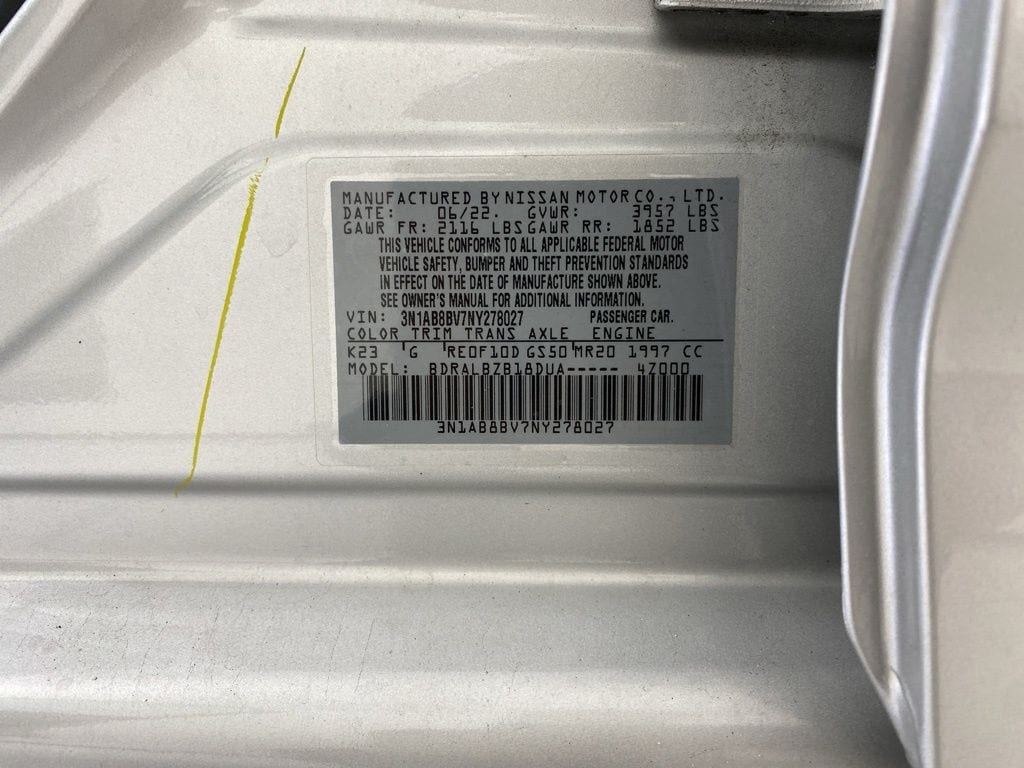 Thumbnail: 2022 Nissan Sentra - 10