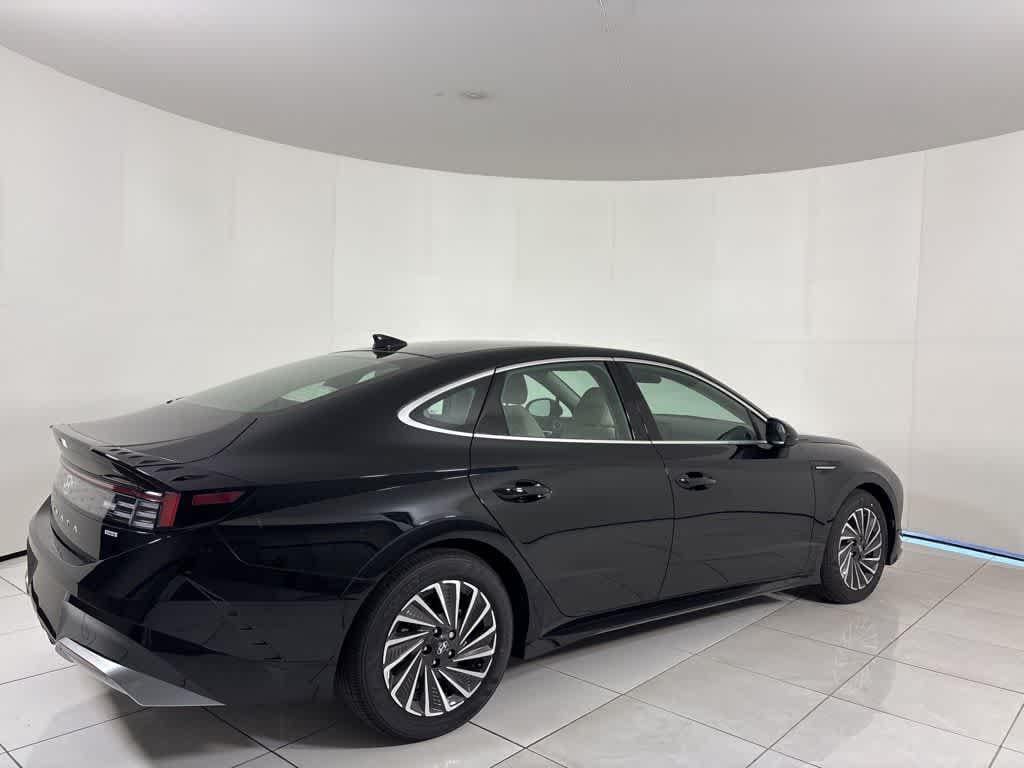 Thumbnail: 2025 Hyundai Sonata - 5