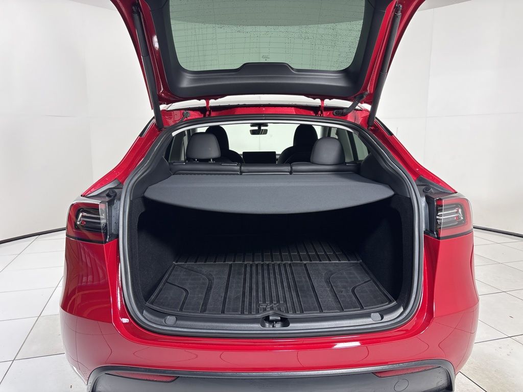 Thumbnail: 2023 Tesla Model Y - 2