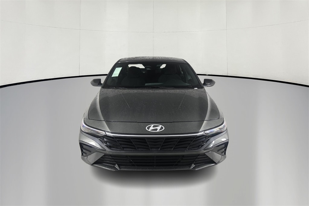 Thumbnail: 2025 Hyundai Elantra - 2