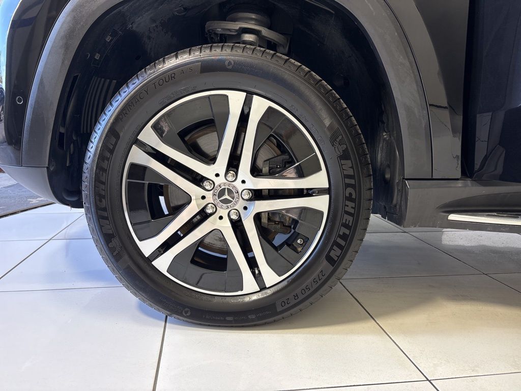 Thumbnail: 2021 Mercedes-Benz GLS - 9