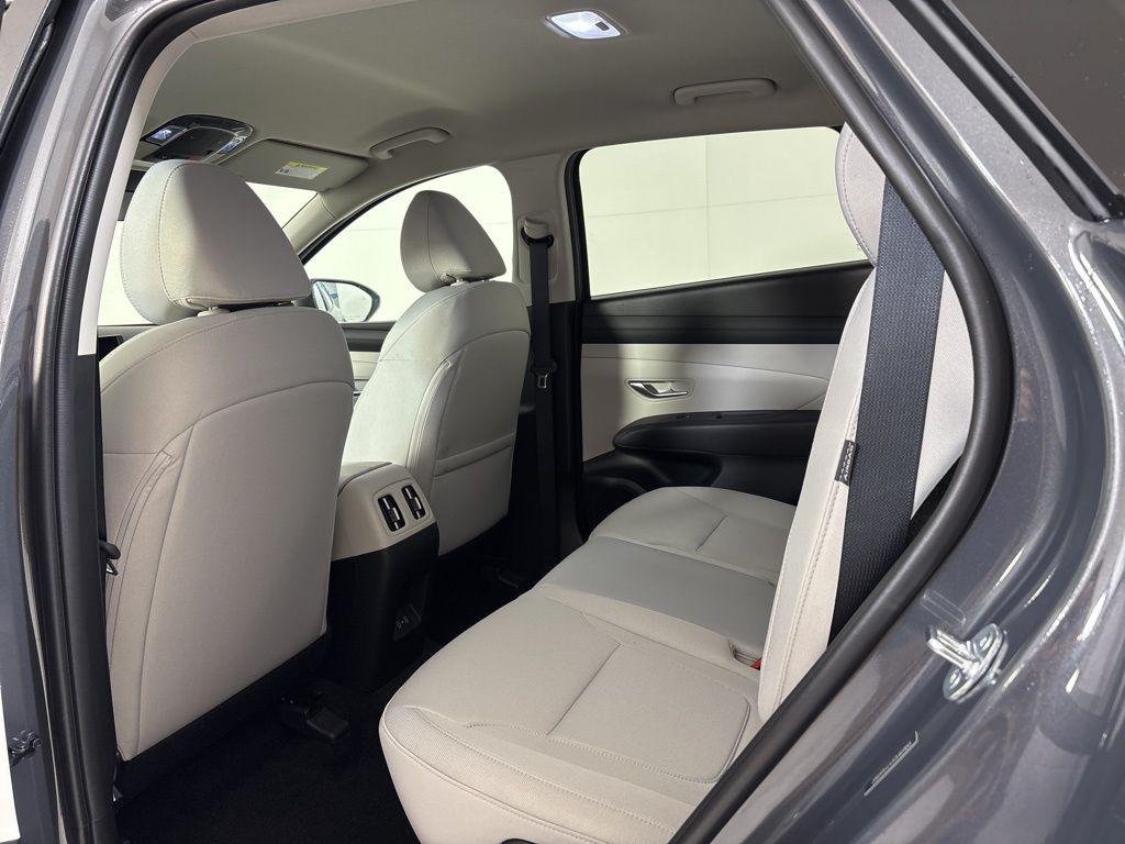 Thumbnail: 2026 Hyundai Tucson - 17