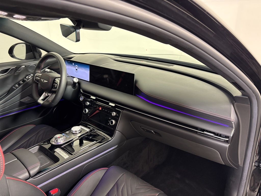 Thumbnail: 2025 Genesis G80 - 13