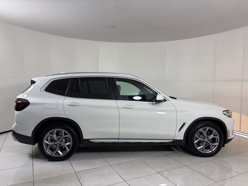 Thumbnail: 2023 BMW X3 - 6