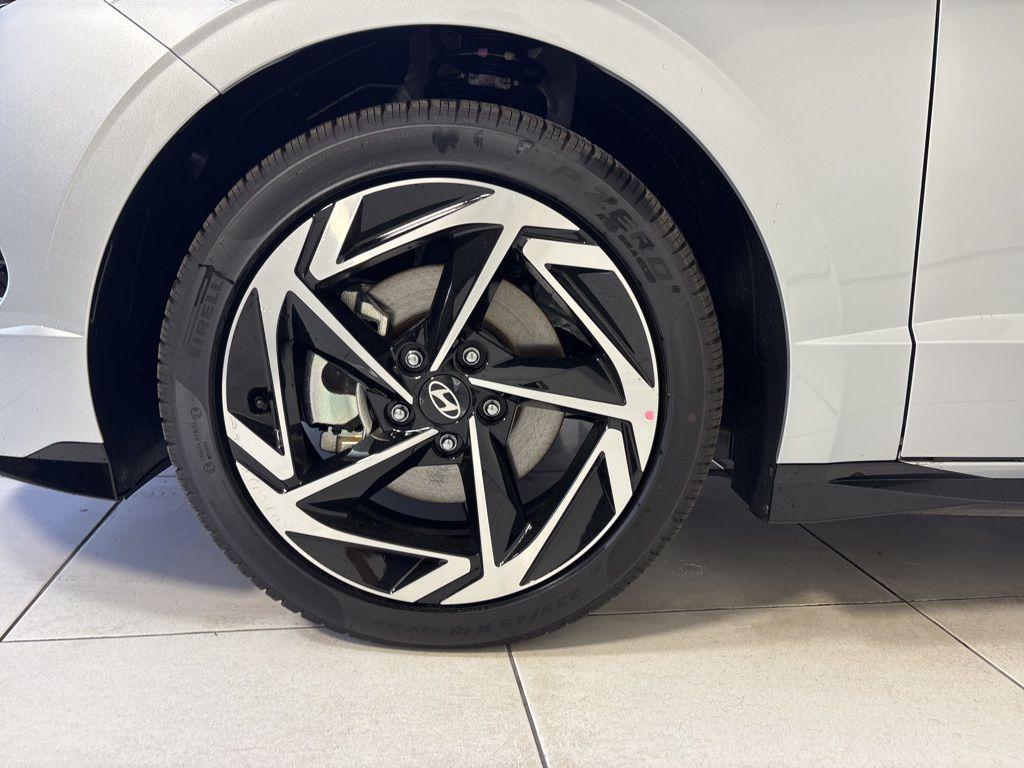 Thumbnail: 2026 Hyundai Sonata - 9