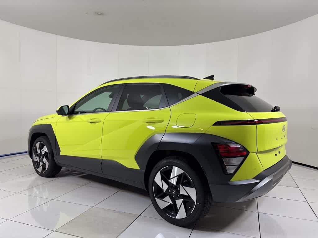 New 2026 Hyundai Kona Limited FWD SUV