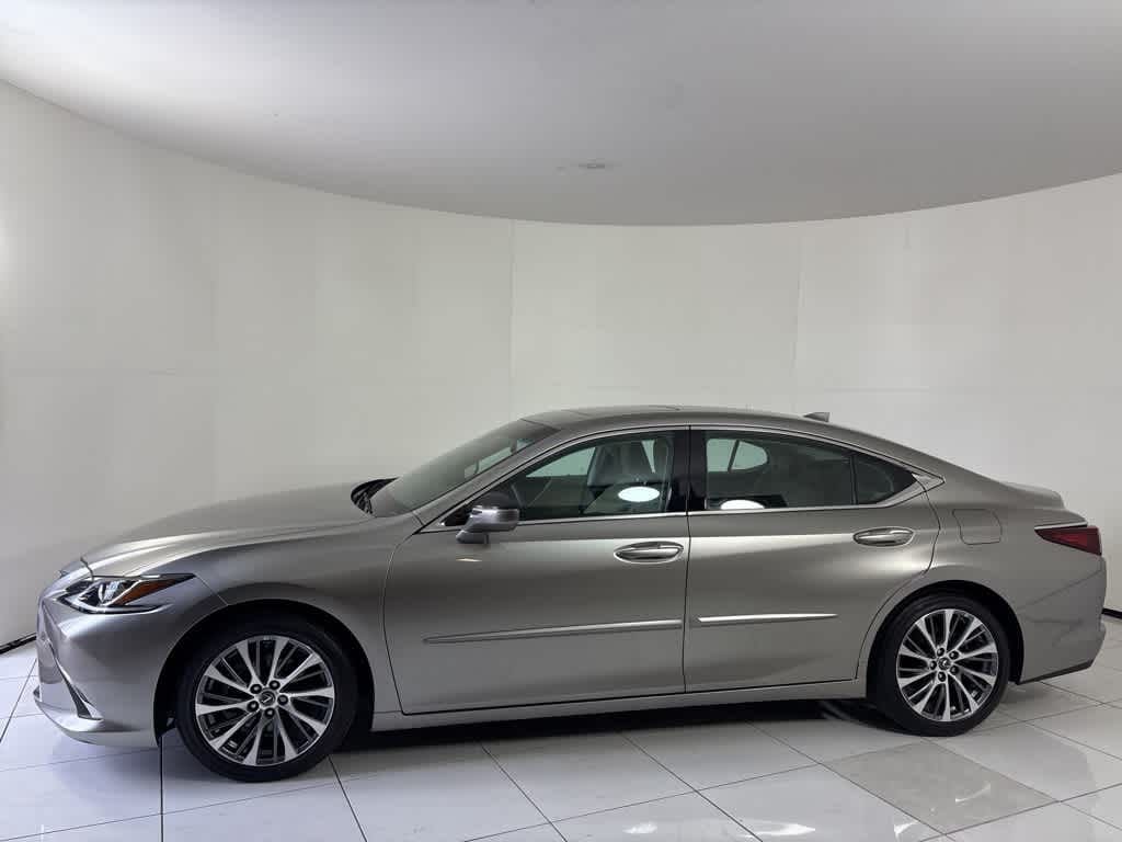 Used 2020 Lexus ES 350 Sedan